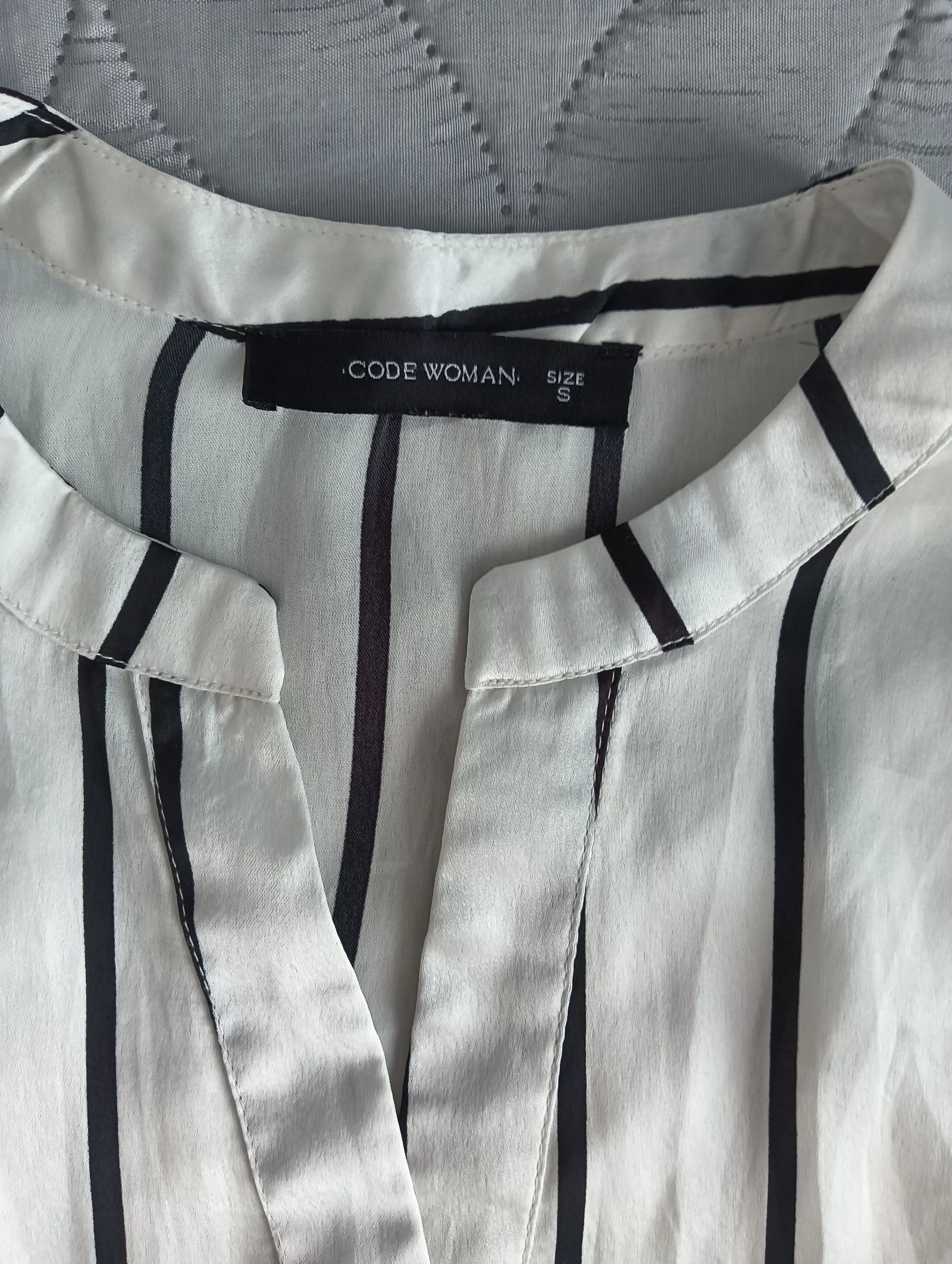 Lot de 4 pièces féminines été/printemps (tailles S/M) – Primark, Bershka, Code Woman – photo 9